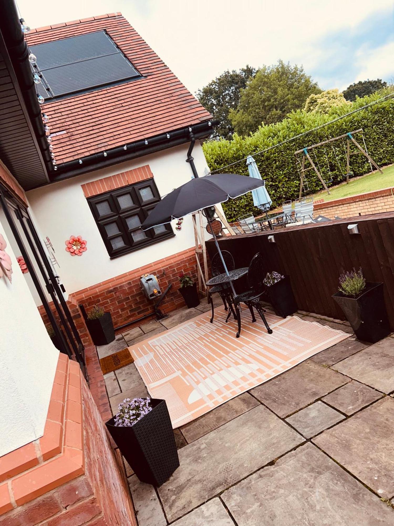 Claverley Hideaway Apartment Bridgnorth Wolverhampton Exterior foto